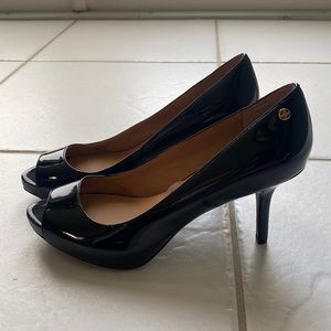 Brand new Calvin Klein Heels size 8